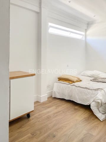 1 soveværelse Studio til leje i Recoletos, Madrid by - € 1.250 (Ref: 9094035)