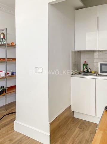 1 soveværelse Studio til leje i Recoletos, Madrid by - € 1.250 (Ref: 9094035)