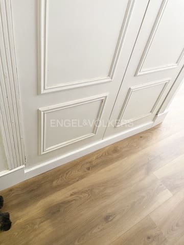 1 soveværelse Studio til leje i Recoletos, Madrid by - € 1.250 (Ref: 9094035)