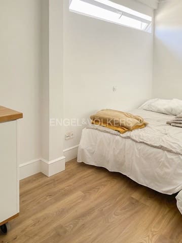 1 soveværelse Studio til leje i Recoletos, Madrid by - € 1.250 (Ref: 9094035)