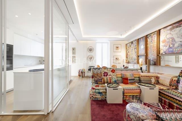 Apartamento de 2 habitaciones en Recoletos, Madrid ciudad en alquiler con garaje - 6.700 € (Ref: 9094047)