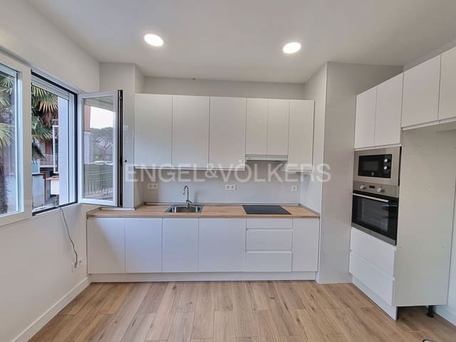 2 makuuhuone Huoneisto myytävänä paikassa Canillejas, Madrid kaupunki - 380 000 € (Ref: 9094062)