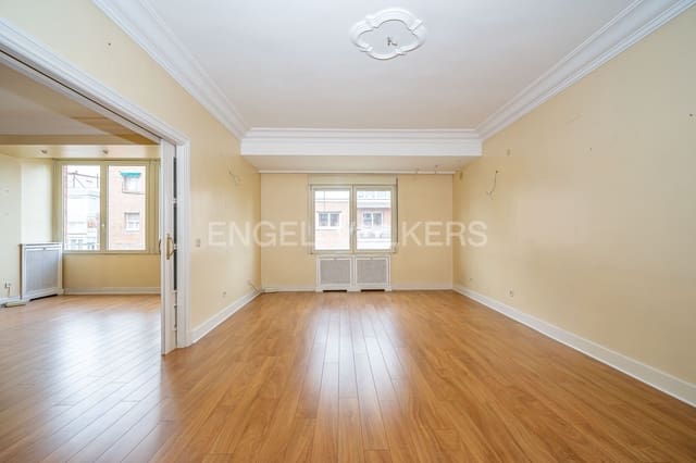 5 soveværelse Lejlighed til salg i Cuatro Caminos, Madrid by med garage - € 2.350.000 (Ref: 9094081)
