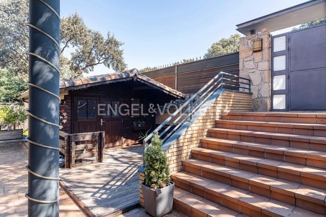 5 soveværelse Villa til salg i El Escorial med swimmingpool garage - € 920.000 (Ref: 9094120)
