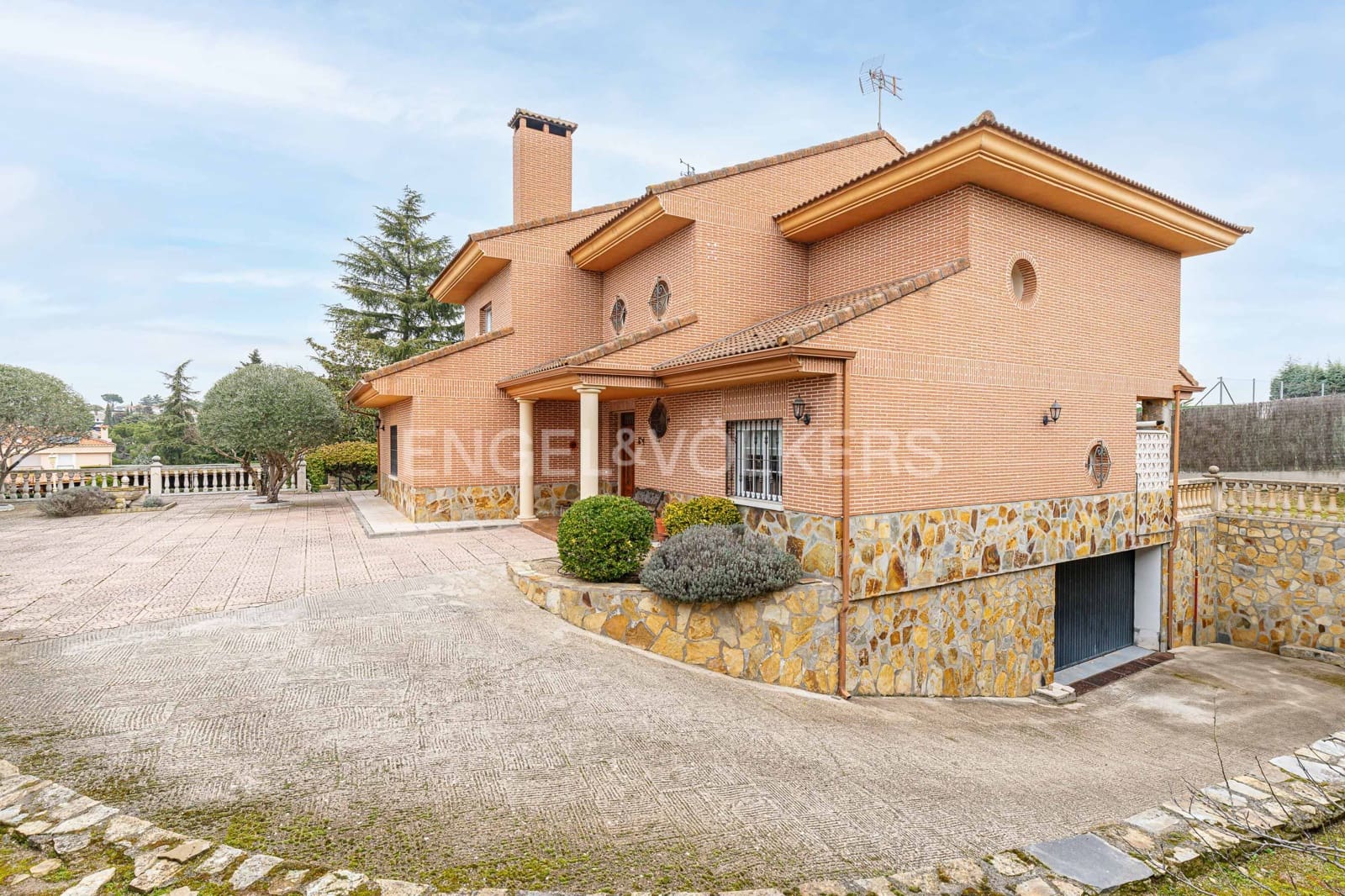 Chalet de 5 habitaciones en Villaviciosa de Odón en venta con piscina garaje - 1.095.000 € (Ref: 9094161)