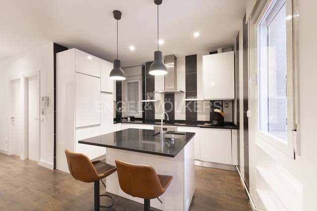 2 soveværelse Lejlighed til leje i Goya, Madrid by - € 2.980 (Ref: 9094221)