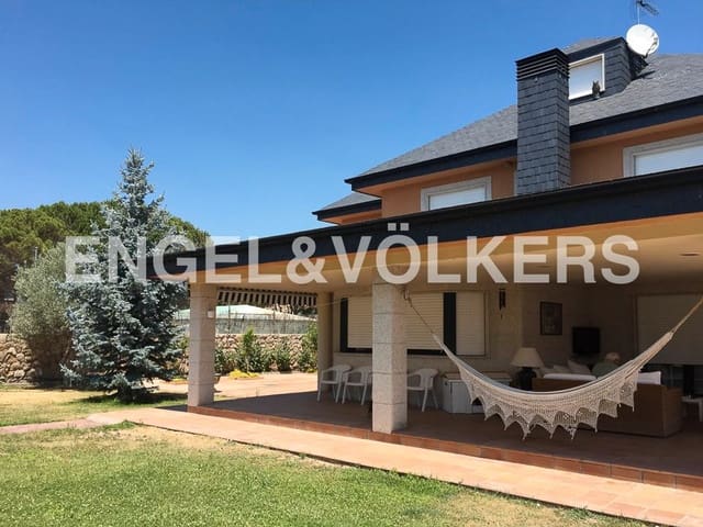 Villa til salg i Alpedrete med swimmingpool garage - € 1.050.000 (Ref: 9094265)
