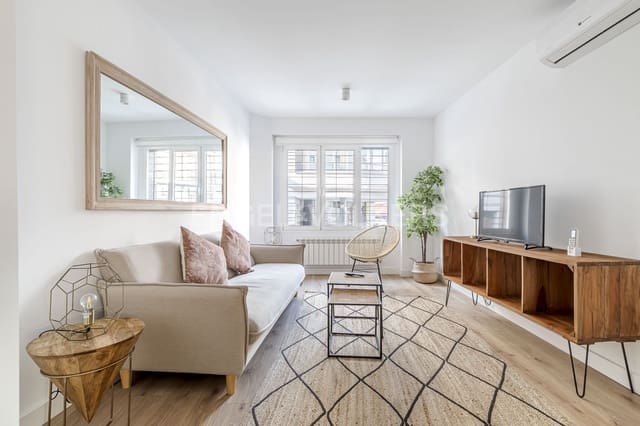 1 sovrum Lägenhet att hyra i Castillejos, Madrid stad - 2 100 € (Ref: 9094325)