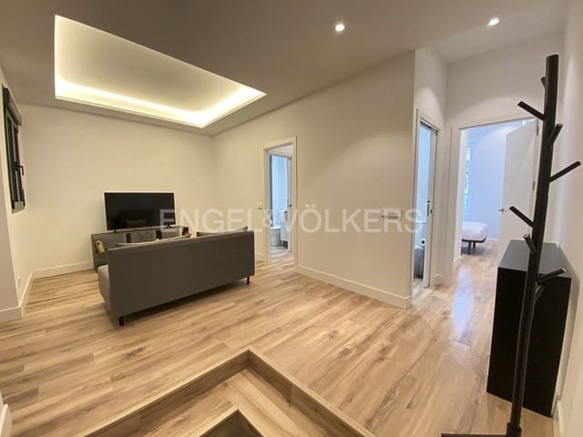 4 soveværelse Lejlighed til leje i Palacio, Madrid by - € 4.950 (Ref: 9094349)