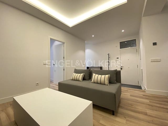 4 soveværelse Lejlighed til leje i Palacio, Madrid by - € 4.950 (Ref: 9094349)