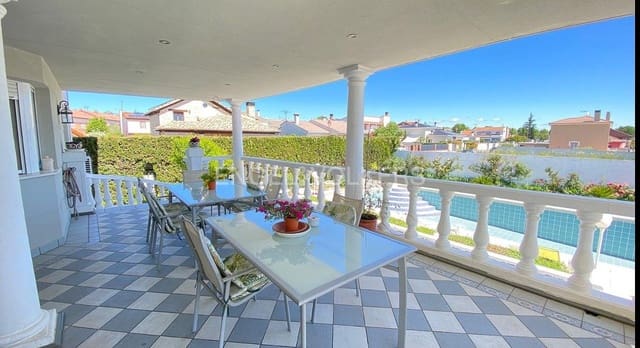 11 quarto Moradia para venda em Cabanillas del Campo com piscina garagem - 1 150 000 € (Ref: 9094395)