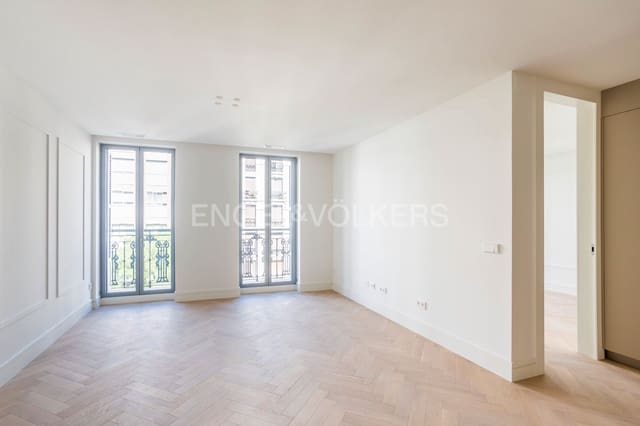 2 soveværelse Lejlighed til leje i Trafalgar, Madrid by med swimmingpool garage - € 4.200 (Ref: 9097887)