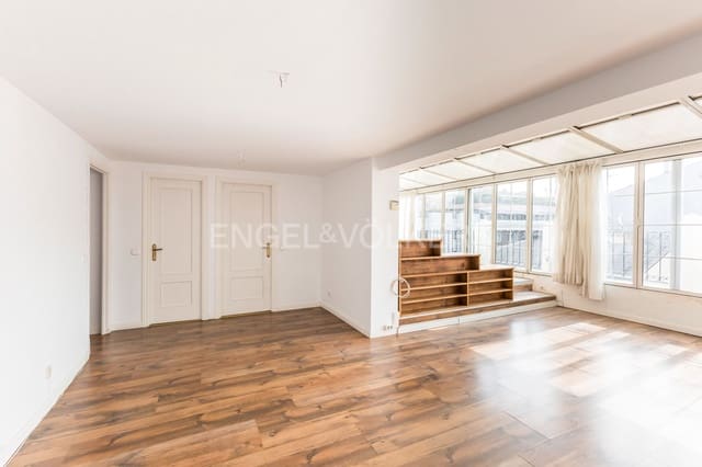 Ático de 2 habitaciones en Recoletos, Madrid ciudad en alquiler - 3.000 € (Ref: 9102612)