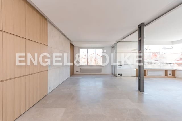 Apartamento de 4 habitaciones en Recoletos, Madrid ciudad en alquiler con garaje - 9.500 € (Ref: 9105136)