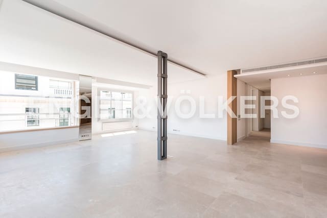 Apartamento de 4 habitaciones en Recoletos, Madrid ciudad en alquiler con garaje - 9.500 € (Ref: 9105136)