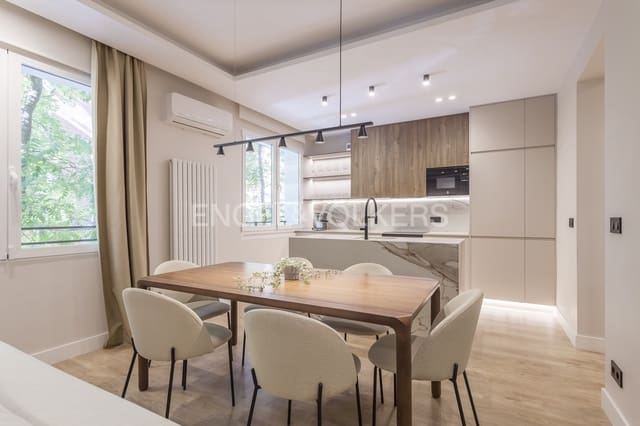 2 soveværelse Lejlighed til leje i Lista, Madrid by - € 4.000 (Ref: 9106276)