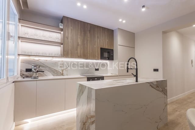 2 soveværelse Lejlighed til leje i Lista, Madrid by - € 4.000 (Ref: 9106276)