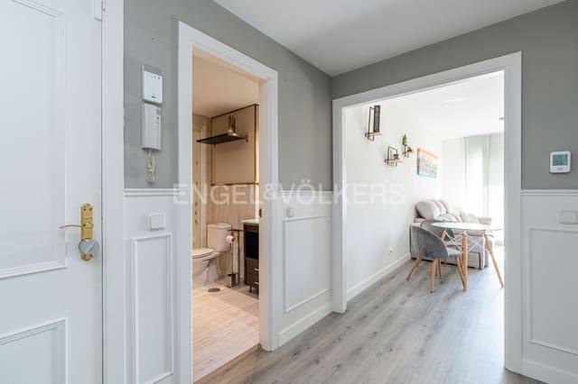 2 bedroom Apartment for sale in Collado Villalba with pool garage - € 380,000 (Ref: 9109593)