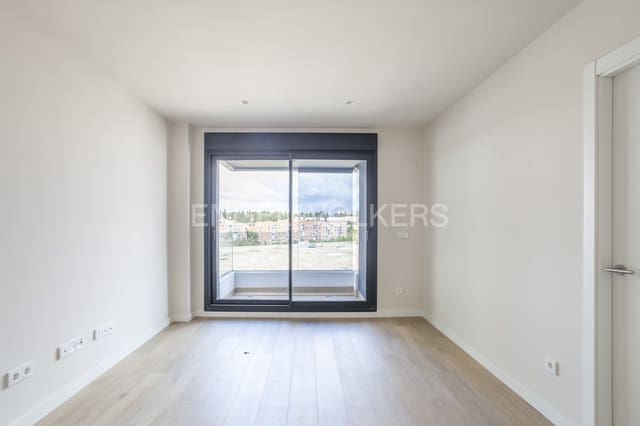 1 soveværelse Lejlighed til leje i Imperial, Madrid by med swimmingpool garage - € 1.585 (Ref: 9113547)