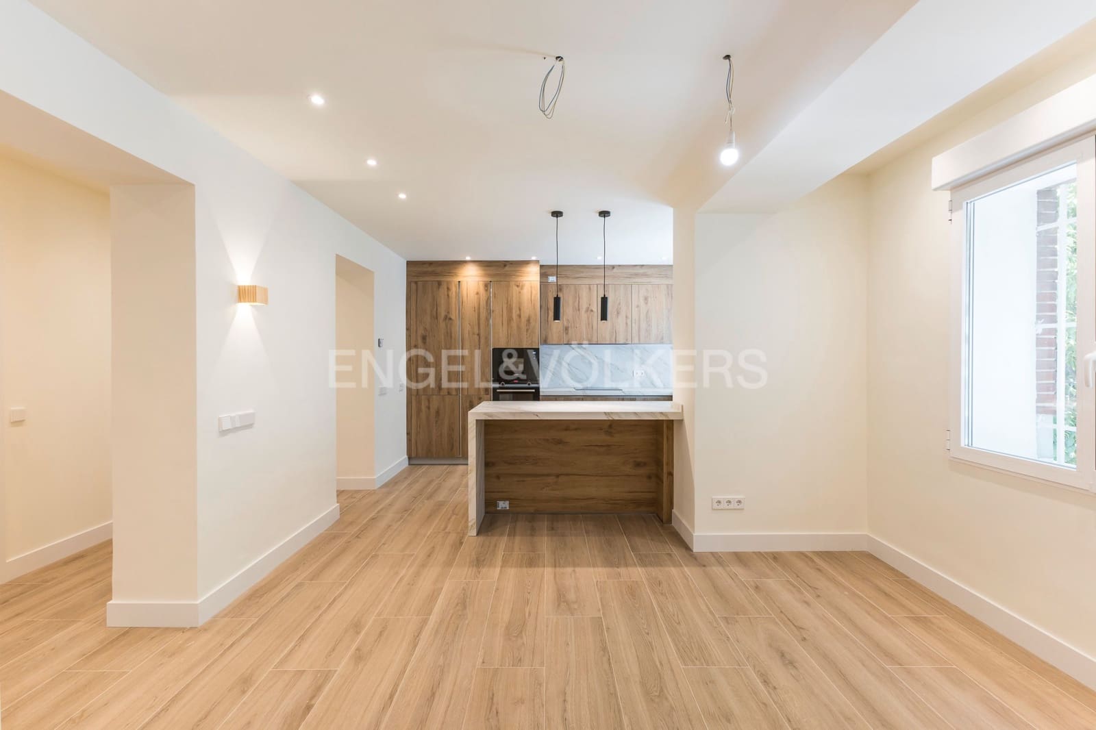 Apartamento de 3 habitaciones en Madrid ciudad en alquiler con piscina - 3.400 € (Ref: 9126452)
