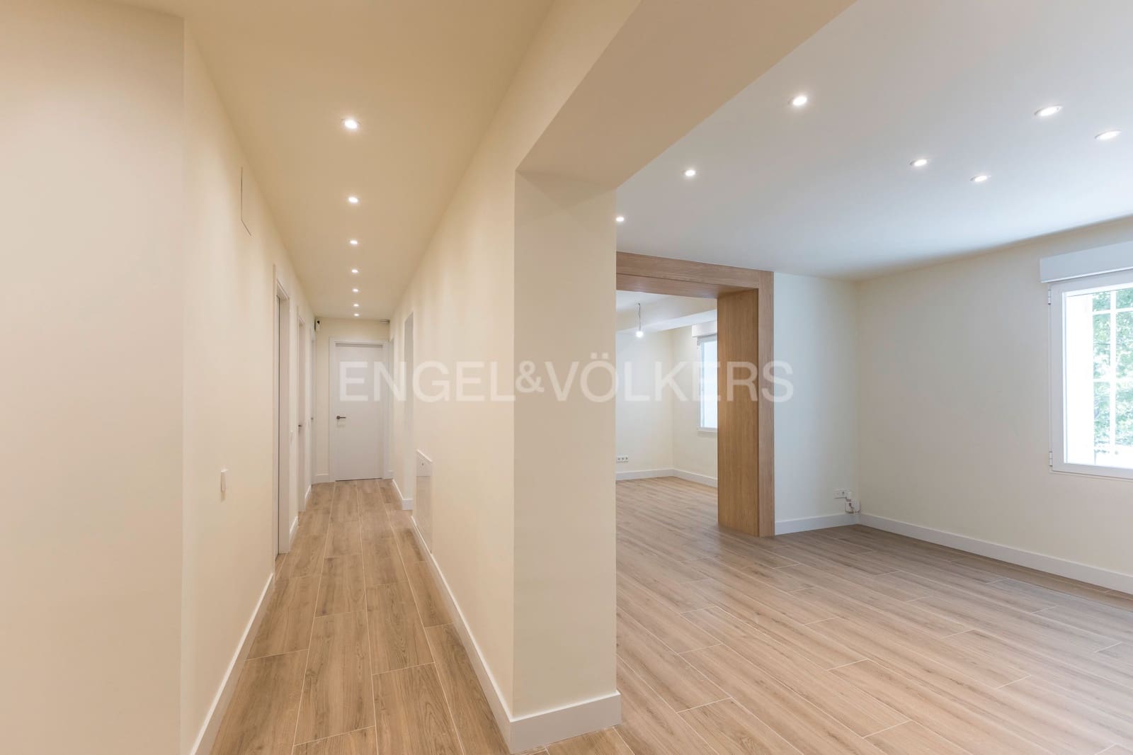 Apartamento de 3 habitaciones en Madrid ciudad en alquiler con piscina - 3.400 € (Ref: 9126452)