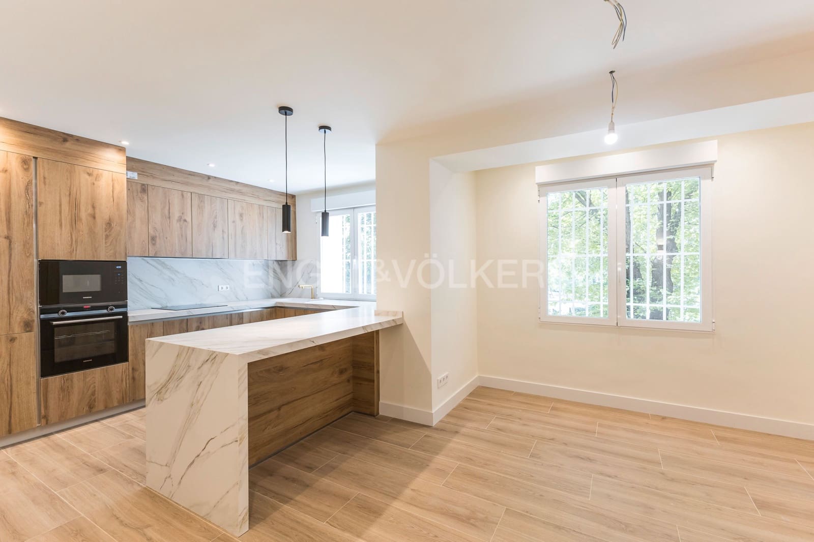 Apartamento de 3 habitaciones en Madrid ciudad en alquiler con piscina - 3.400 € (Ref: 9126452)