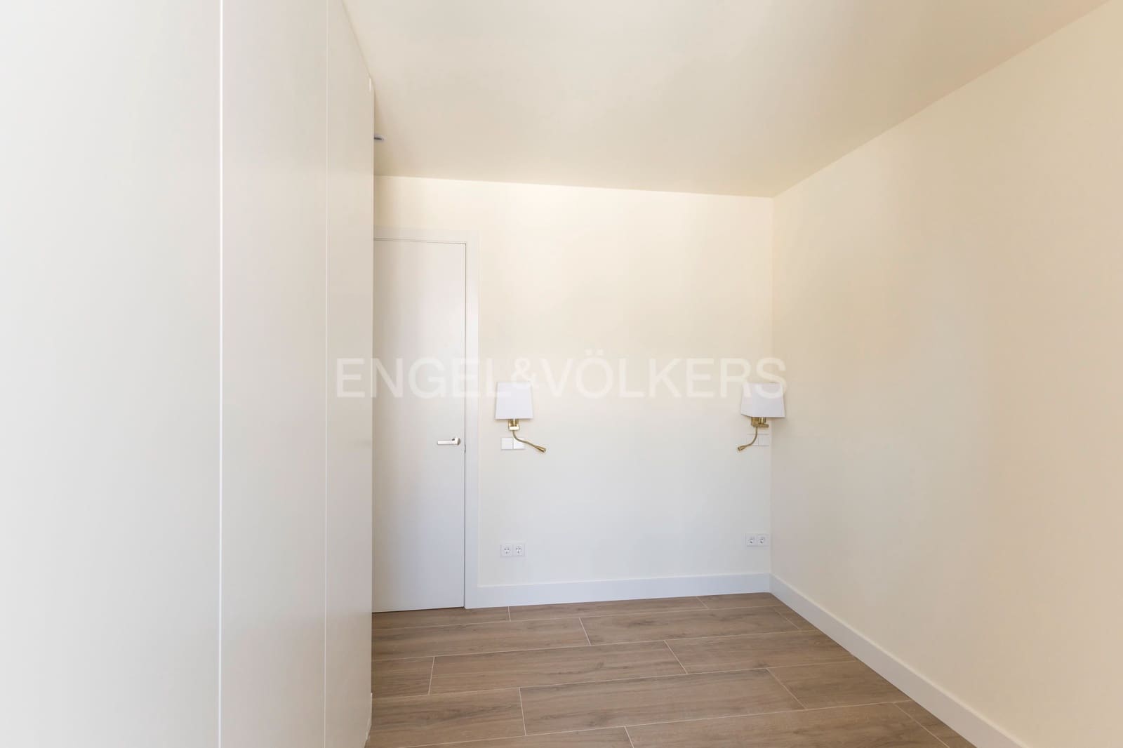Apartamento de 3 habitaciones en Madrid ciudad en alquiler con piscina - 3.400 € (Ref: 9126452)