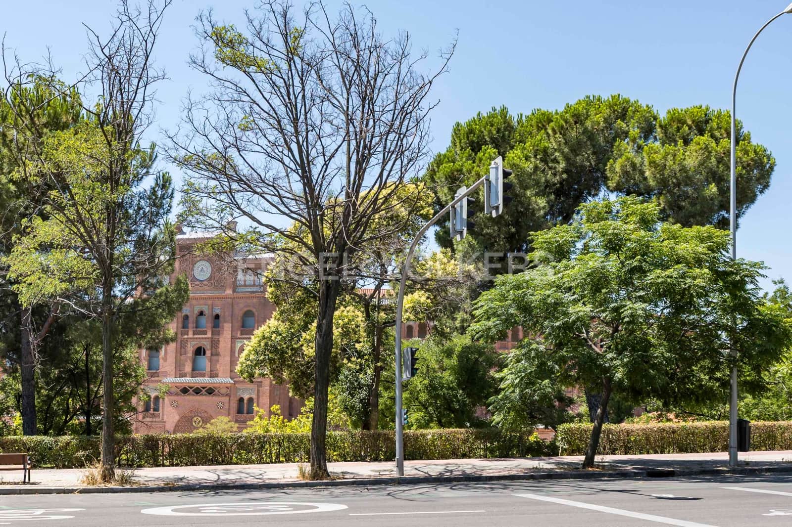 Apartamento de 3 habitaciones en Madrid ciudad en alquiler con piscina - 3.400 € (Ref: 9126452)