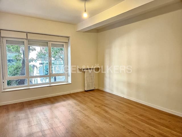 Apartamento de 3 habitaciones en Lista, Madrid ciudad en alquiler - 2.600 € (Ref: 9129264)