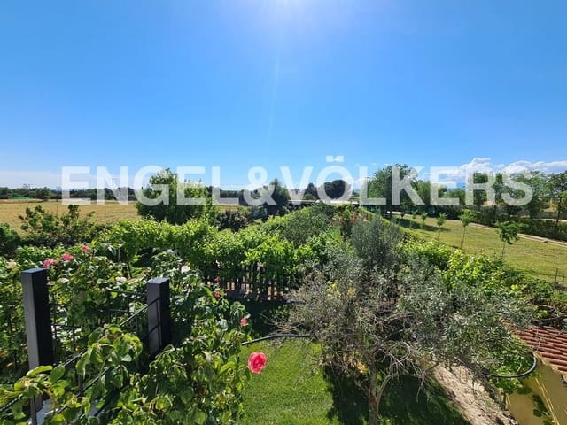 5 soverom Finca/Herregård til salgs i Fuente el Saz de Jarama med svømmebasseng garasje - € 1 350 000 (Ref: 9132976)
