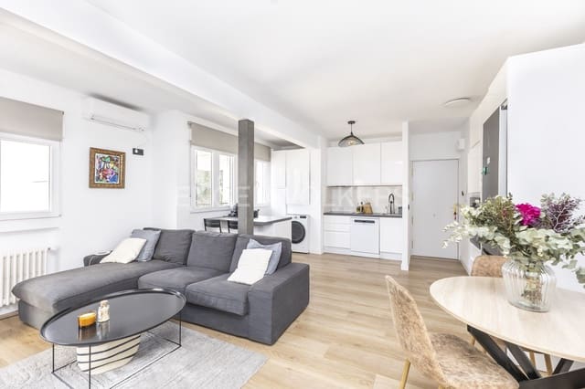 3 bedroom Townhouse for sale in Guindalera, Madrid city - € 615,000 (Ref: 9132988)