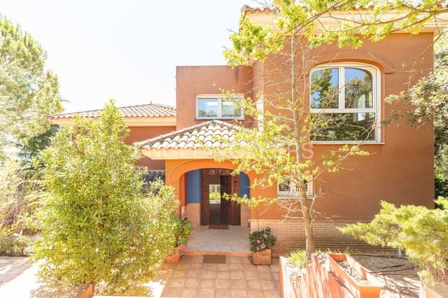 6 soveværelse Villa til leje i Valdemorillo med swimmingpool - € 2.950 (Ref: 9134911)