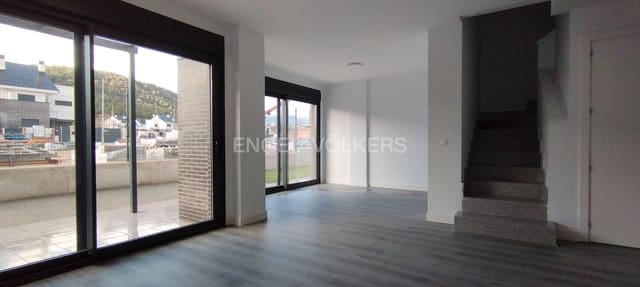3 soveværelse Semi-Rækkehus til leje i Moralzarzal med garage - € 1.800 (Ref: 9136417)