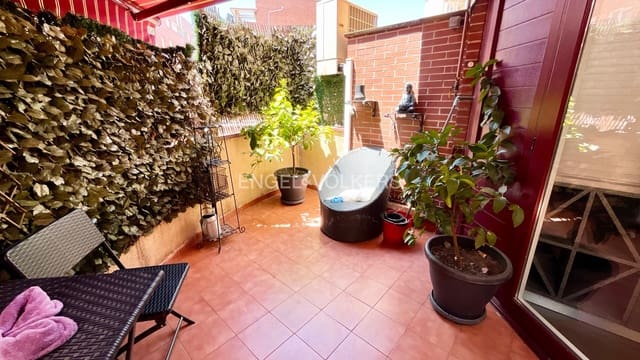 1 soveværelse Lejlighed til leje i Delicias, Madrid by med garage - € 1.800 (Ref: 9136418)