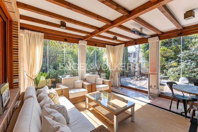 5 bedroom Villa for rent in La Moraleja, Alcobendas with pool garage - € 8,000 (Ref: 9147931)