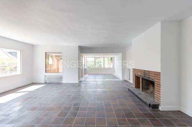 5 soveværelse Villa til leje i Aravaca, Madrid by med swimmingpool garage - € 5.000 (Ref: 9148129)