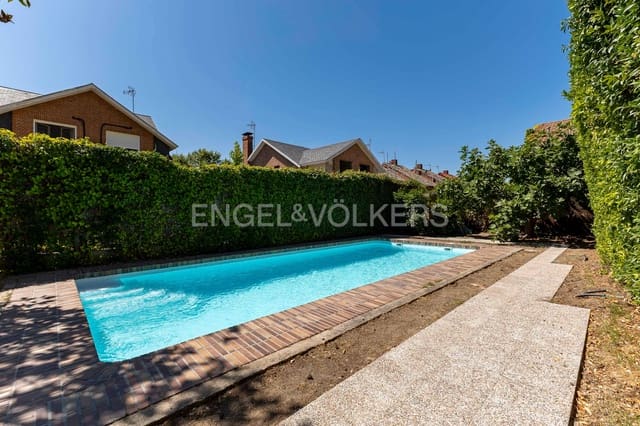 5 soveværelse Villa til leje i Aravaca, Madrid by med swimmingpool garage - € 5.000 (Ref: 9148129)