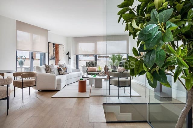 Ático de 4 habitaciones en El Viso, Madrid ciudad en alquiler con piscina garaje - 12.000 € (Ref: 9158796)
