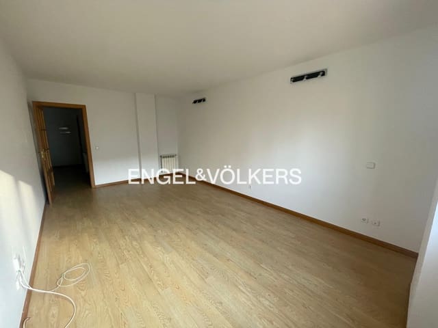 Apartamento de 2 habitaciones en Valdefuentes, Madrid ciudad en alquiler con piscina garaje - 1.640 € (Ref: 9158814)