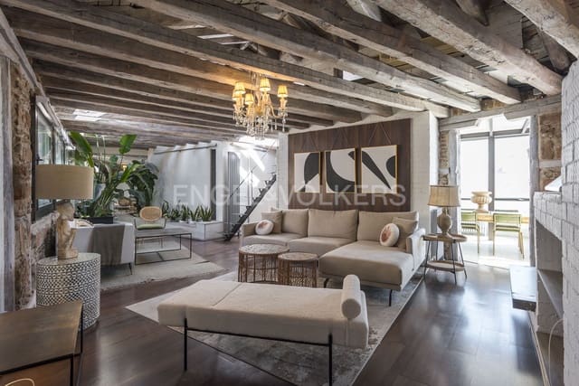 Ático de 2 habitaciones en Universidad, Madrid ciudad en alquiler con garaje - 4.850 € (Ref: 9158817)