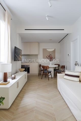 2 soveværelse Lejlighed til leje i Lista, Madrid by - € 2.300 (Ref: 9158818)