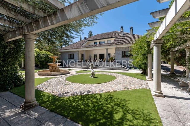 5 sypialnia Willa do wynajęcia w Pozuelo de Alarcón z basenem garażem - 10 200 € (Ref: 9158819)
