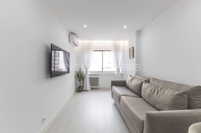 1 soveværelse Lejlighed til leje i Madrid by - € 2.390 (Ref: 9159993)