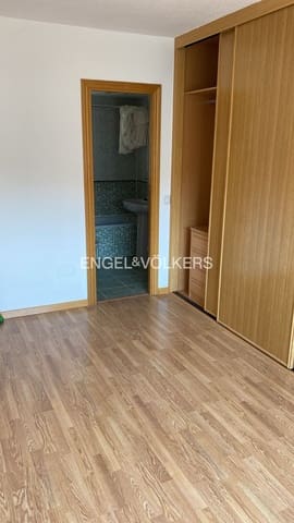 Chalet en Alcalá de Henares en alquiler con garaje - 2.500 € (Ref: 9161697)