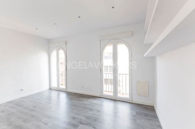 2 soveværelse Penthouse til leje i Madrid by - € 2.400 (Ref: 9164839)