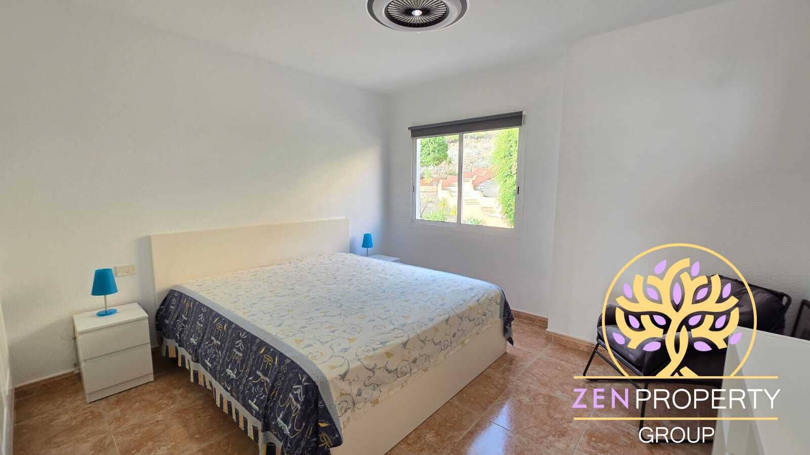 2 chambre Maison de Ville à vendre à Adeje avec piscine garage - 543 000 € (Ref: 10026520)