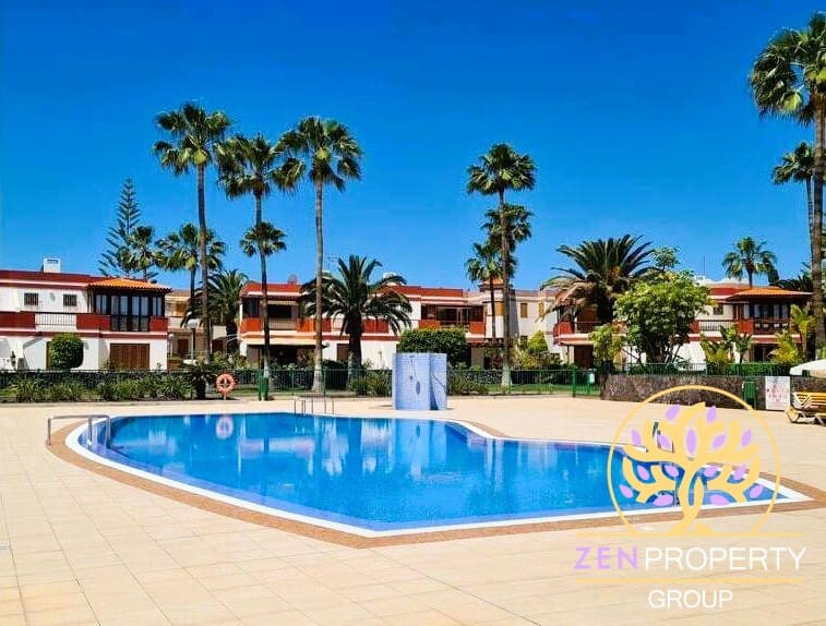 3 soverom Leilighet til salgs i Costa del Silencio med svømmebasseng garasje - € 333 000 (Ref: 10031145)