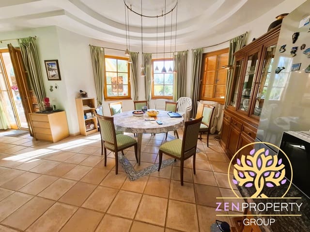 3 slaapkamer Appartement te koop in Costa del Silencio, Arona met zwembad garage - € 333.000 (Ref: 10031145)
