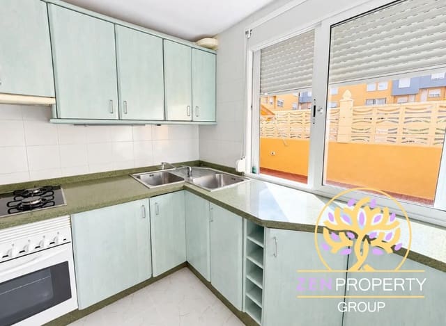 3 sovrum Lägenhet till salu i El Medano, Granadilla de Abona med pool garage - 345 000 € (Ref: 10093669)