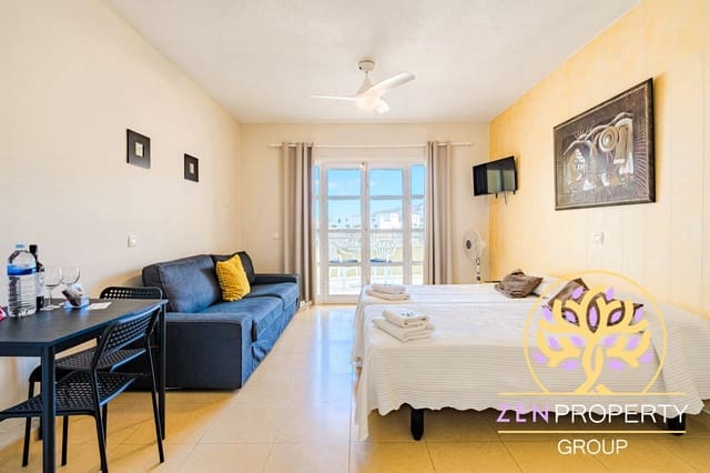Studio for sale in Torviscas Bajo, Adeje with pool garage - € 225,000 (Ref: 10174755)